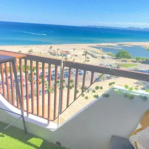 https://vista-mar-empuriabrava.catalonia-hotels.com